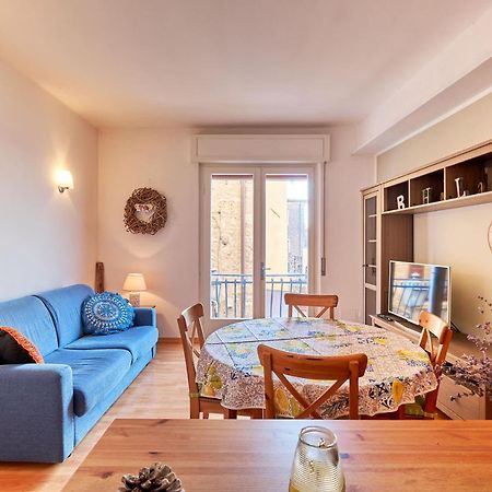 Apartmentsgarda - Residenza Dei Navigatori Torri Del Benaco Esterno foto