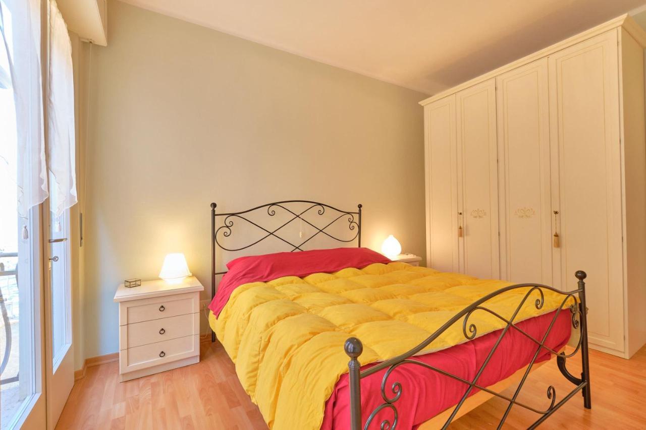 Apartmentsgarda - Residenza Dei Navigatori Torri Del Benaco Esterno foto