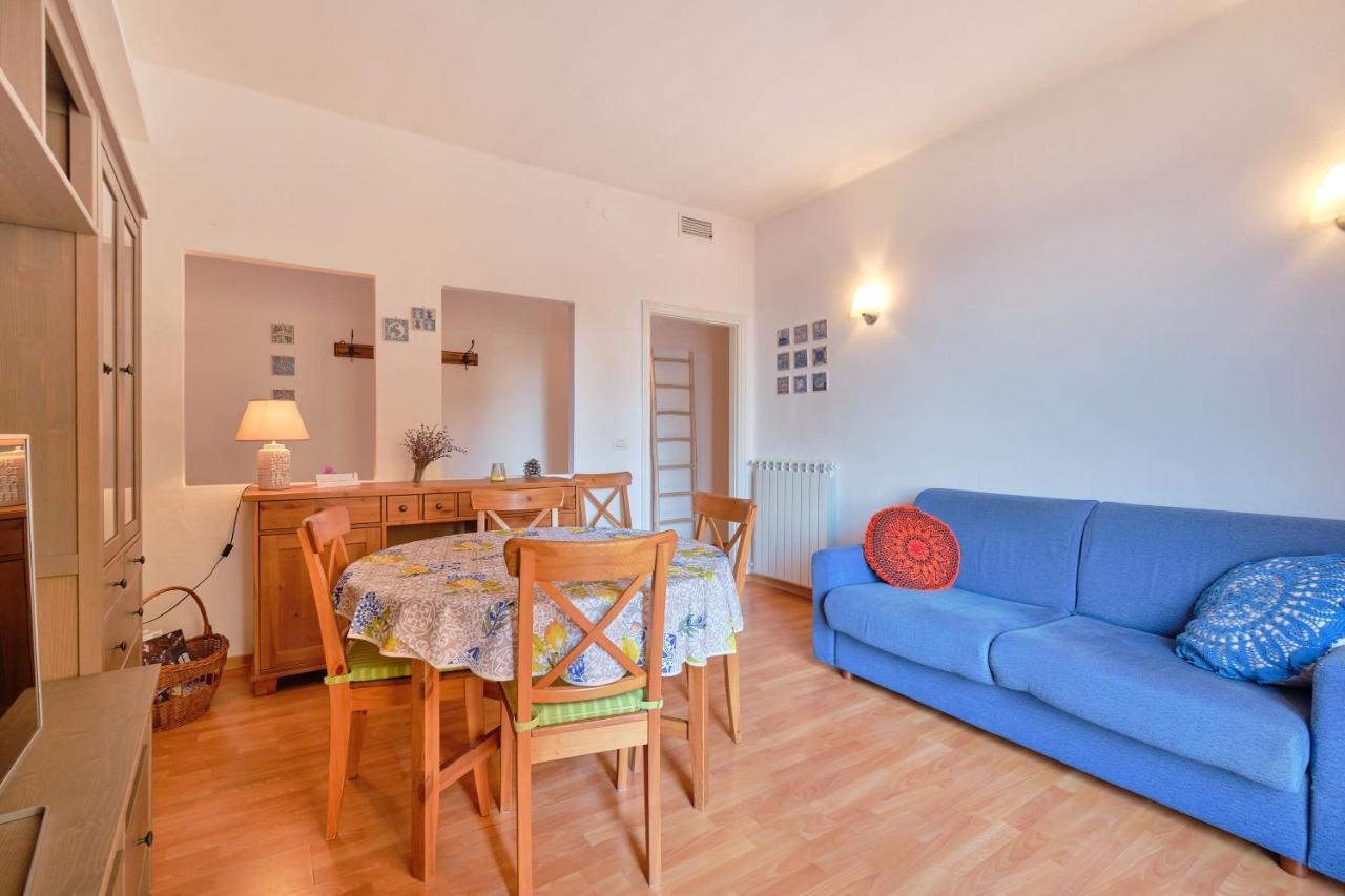 Apartmentsgarda - Residenza Dei Navigatori Torri Del Benaco Esterno foto